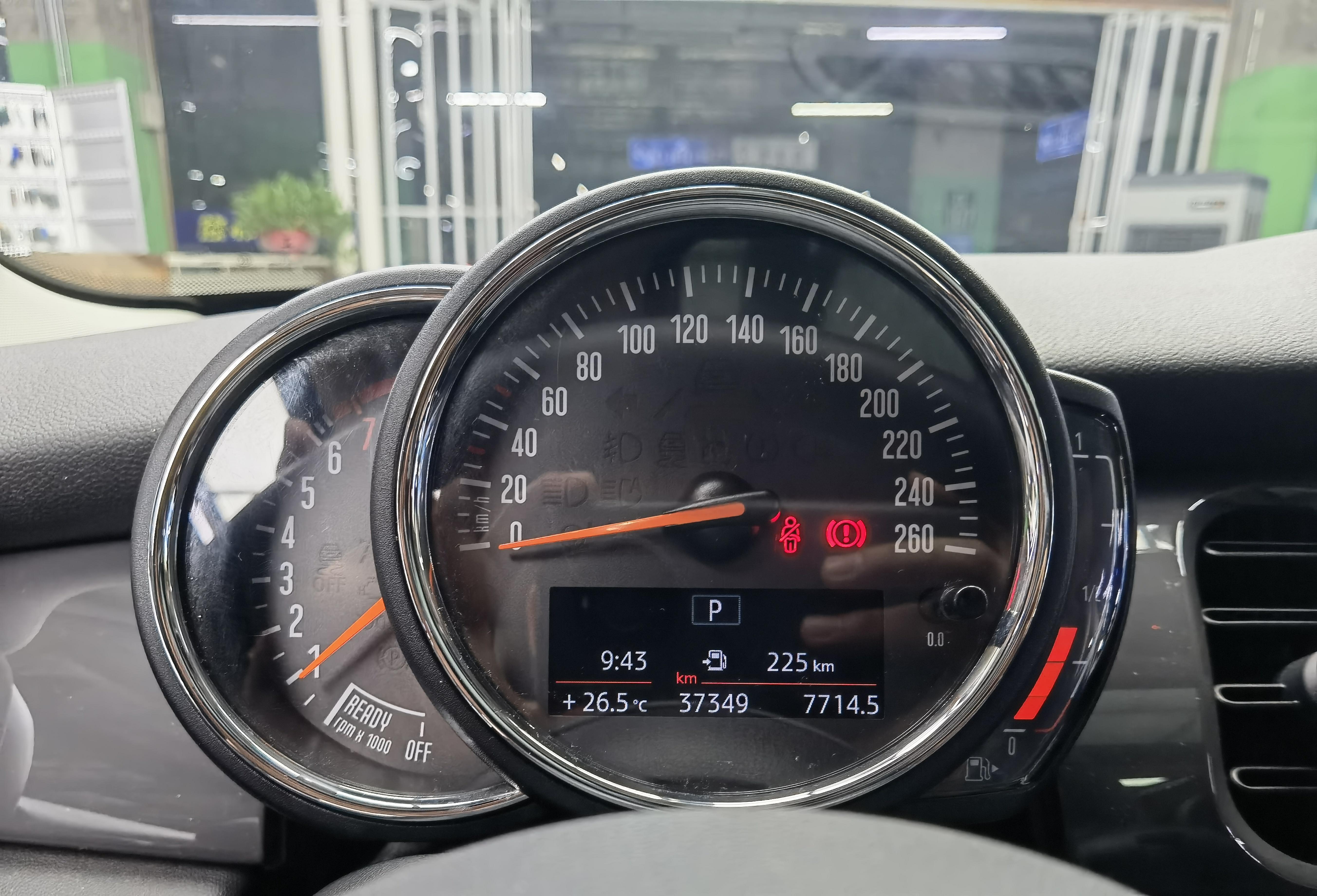 Mini Hatch 2022 thumb 9