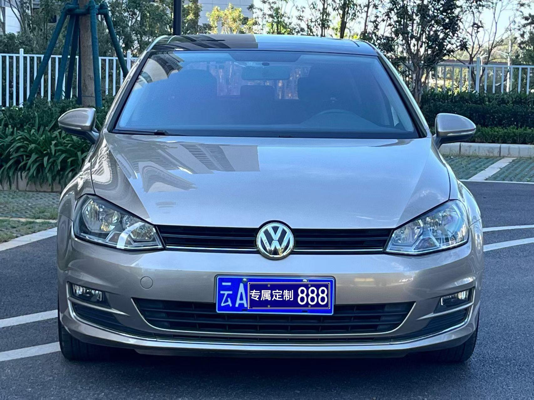 Volkswagen Golf Sportsvan 2015 thumb 10