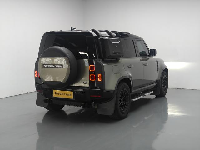 Land Rover Defender 2023 thumb 5
