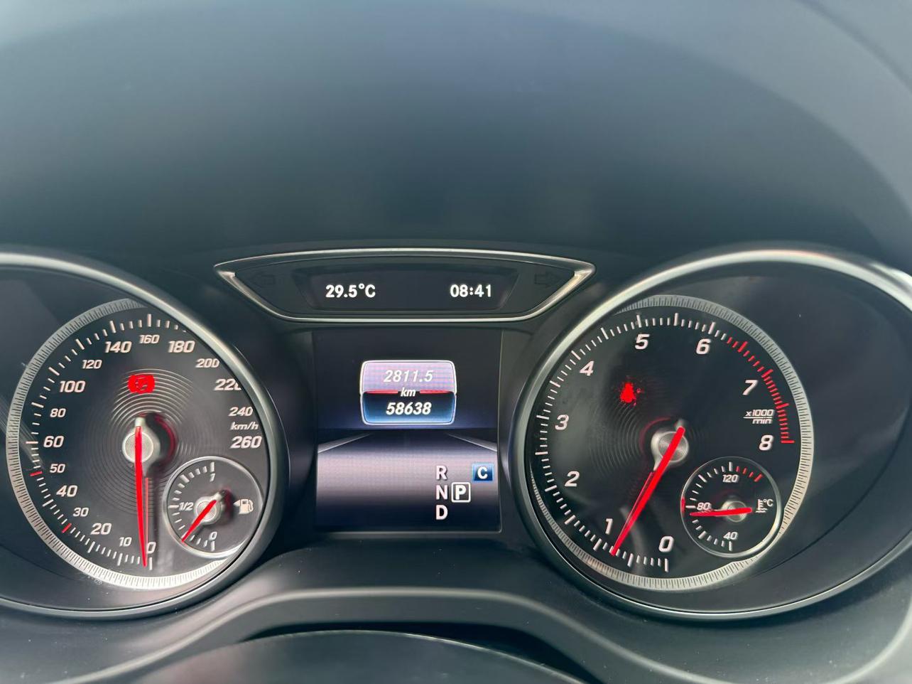 Mercedes-Benz CLA 2018 thumb 5