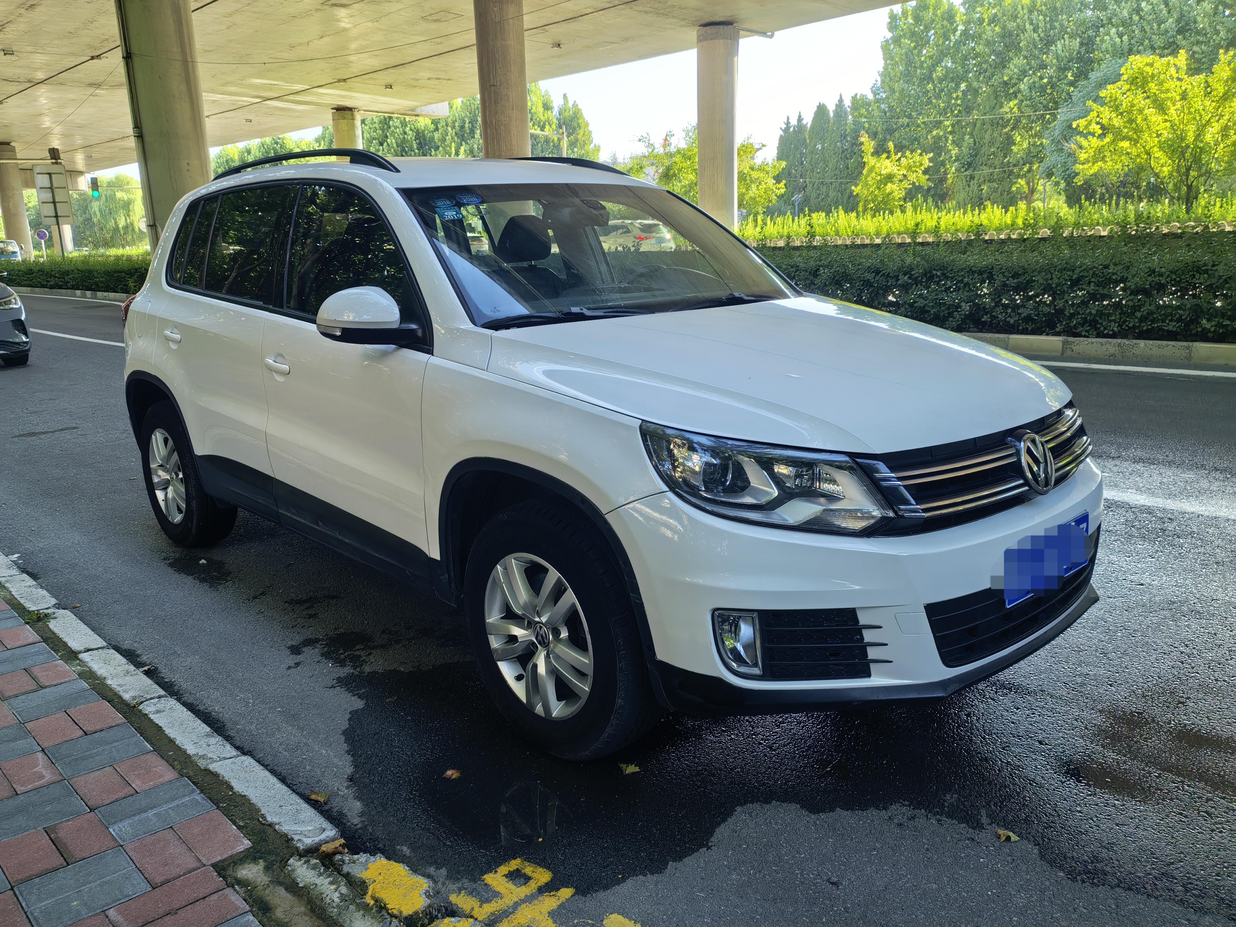 Volkswagen Tiguan 2015 thumb 9