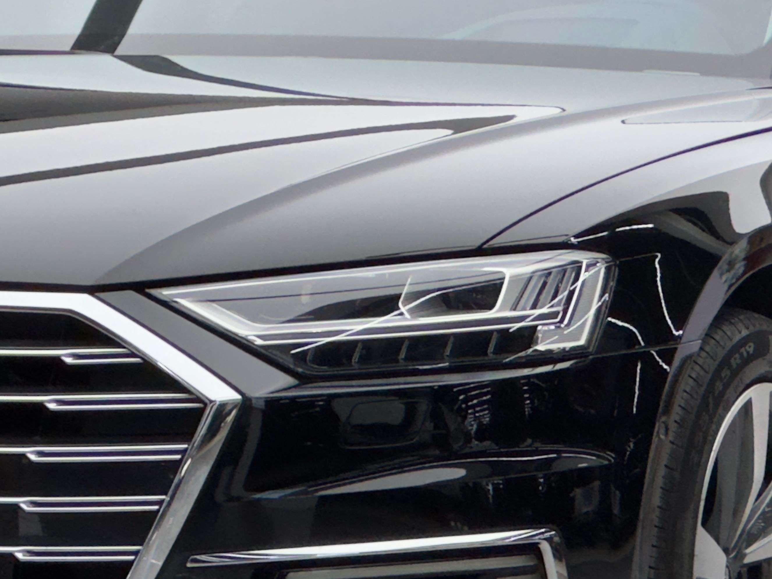 Audi A8 2022 thumb 2