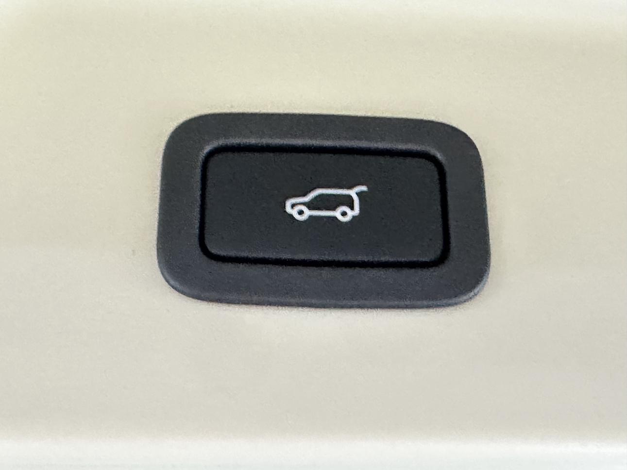 Land Rover Range Rover 2021 thumb 7