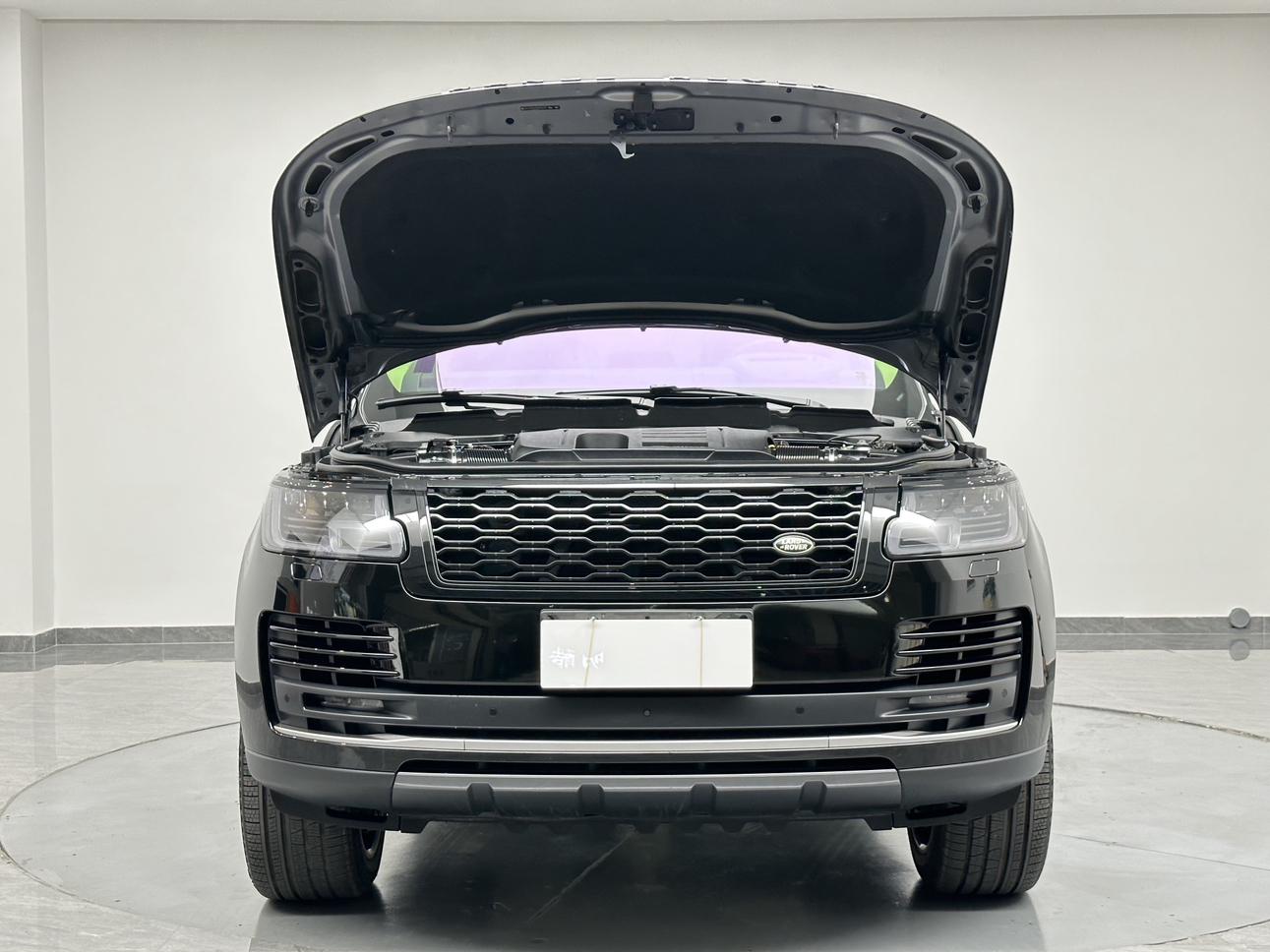 Land Rover Range Rover 2021 thumb 9