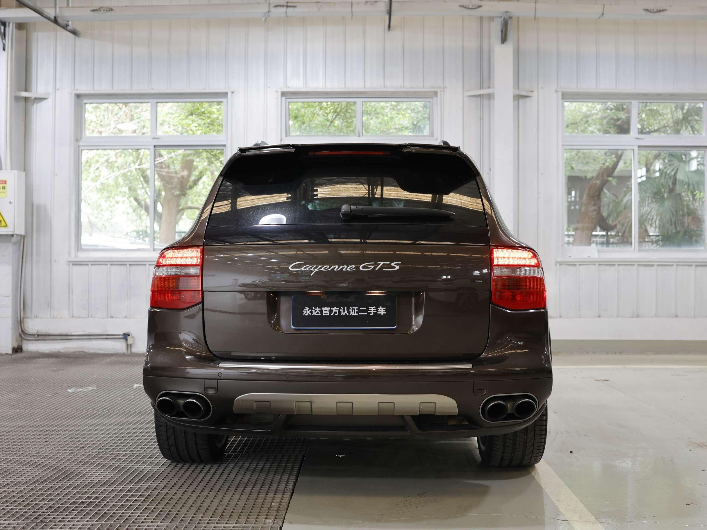 Porsche Cayenne 2008 thumb 2