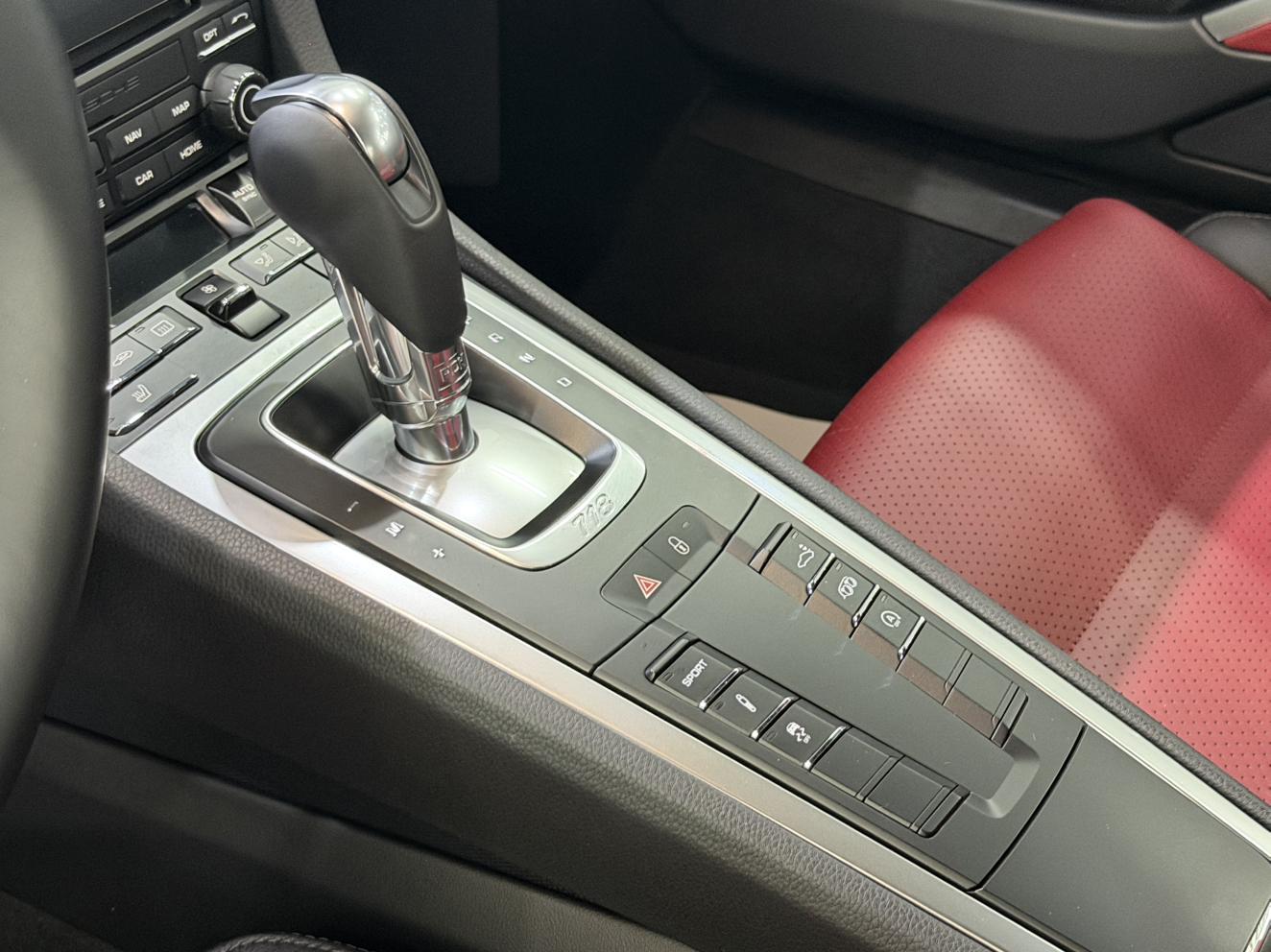 Porsche 718 2018 thumb 6