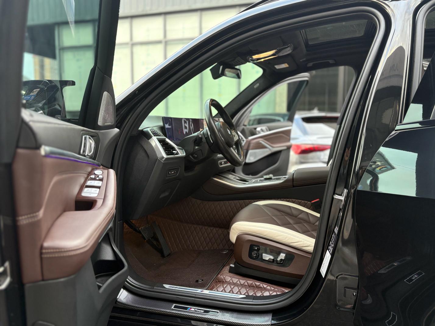 BMW X5 2023 thumb 10