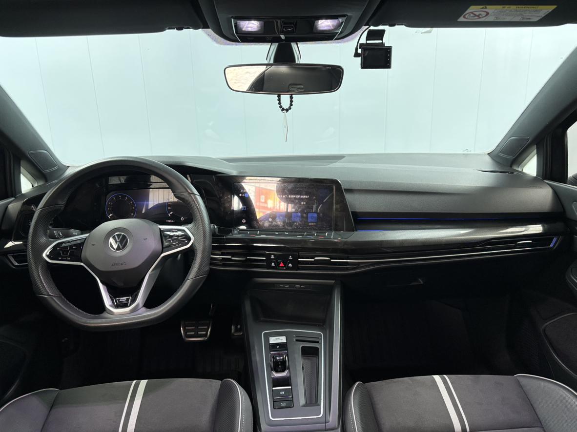 Volkswagen Golf Sportsvan 2023 thumb 5
