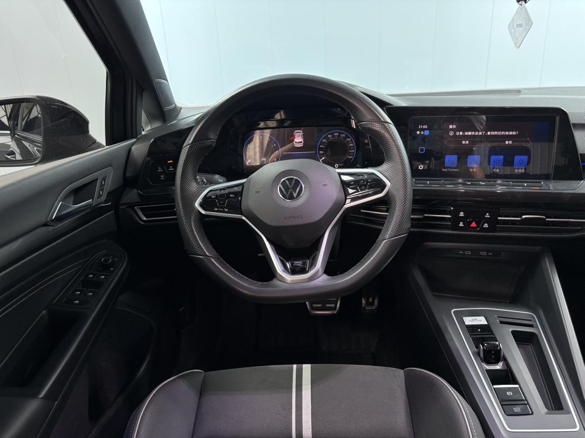 Volkswagen Golf Sportsvan 2023 thumb 7