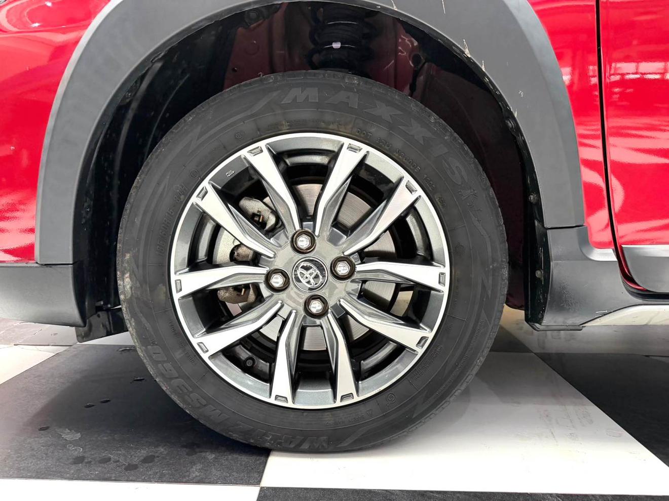 Toyota Yaris 2022 thumb 5