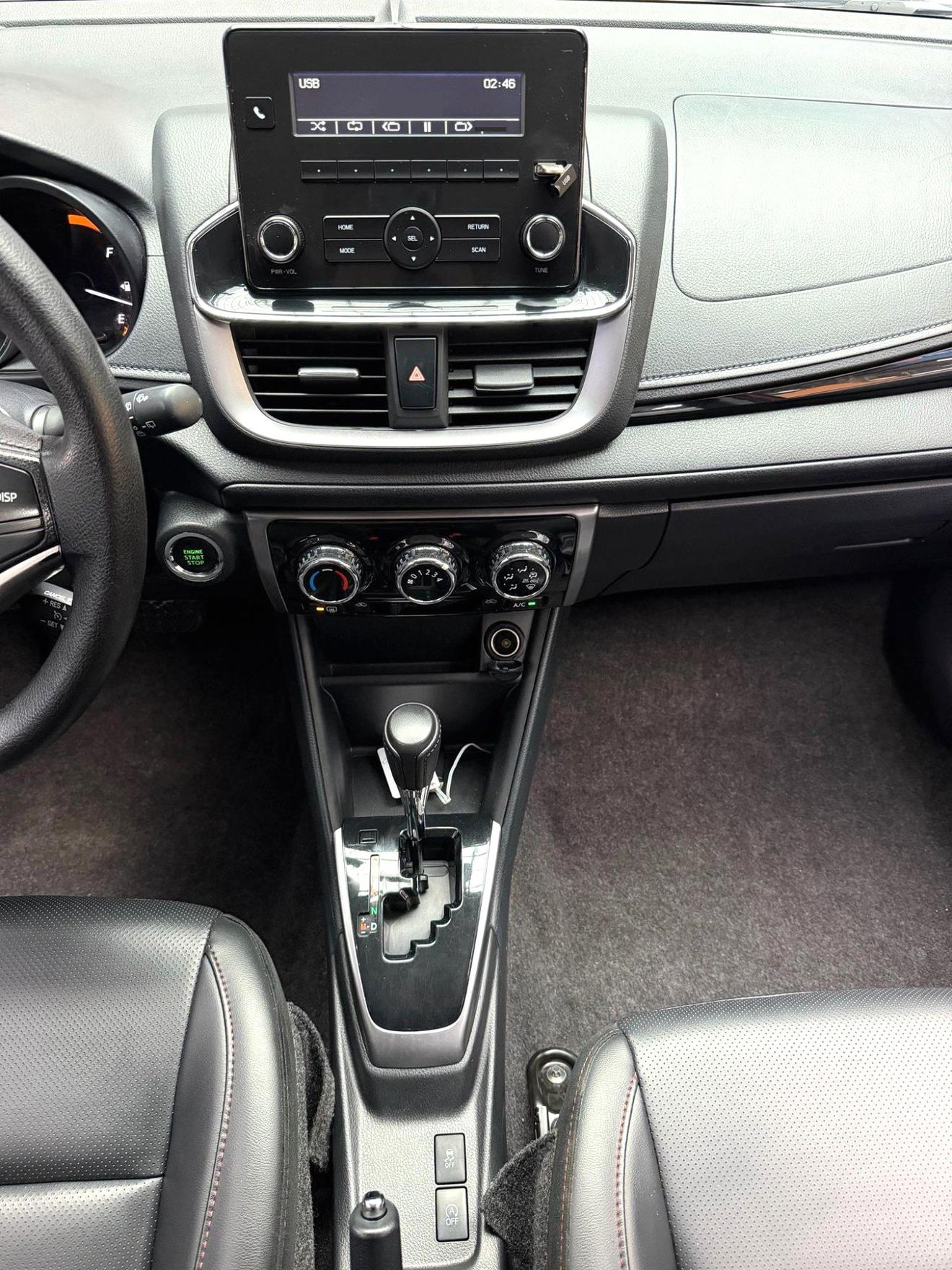 Toyota Yaris 2022 thumb 12