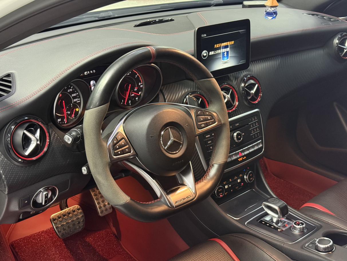 Mercedes-Benz A-Класс 2017 thumb 4