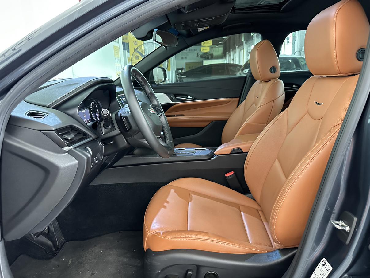 Cadillac CT4 2022 thumb 6