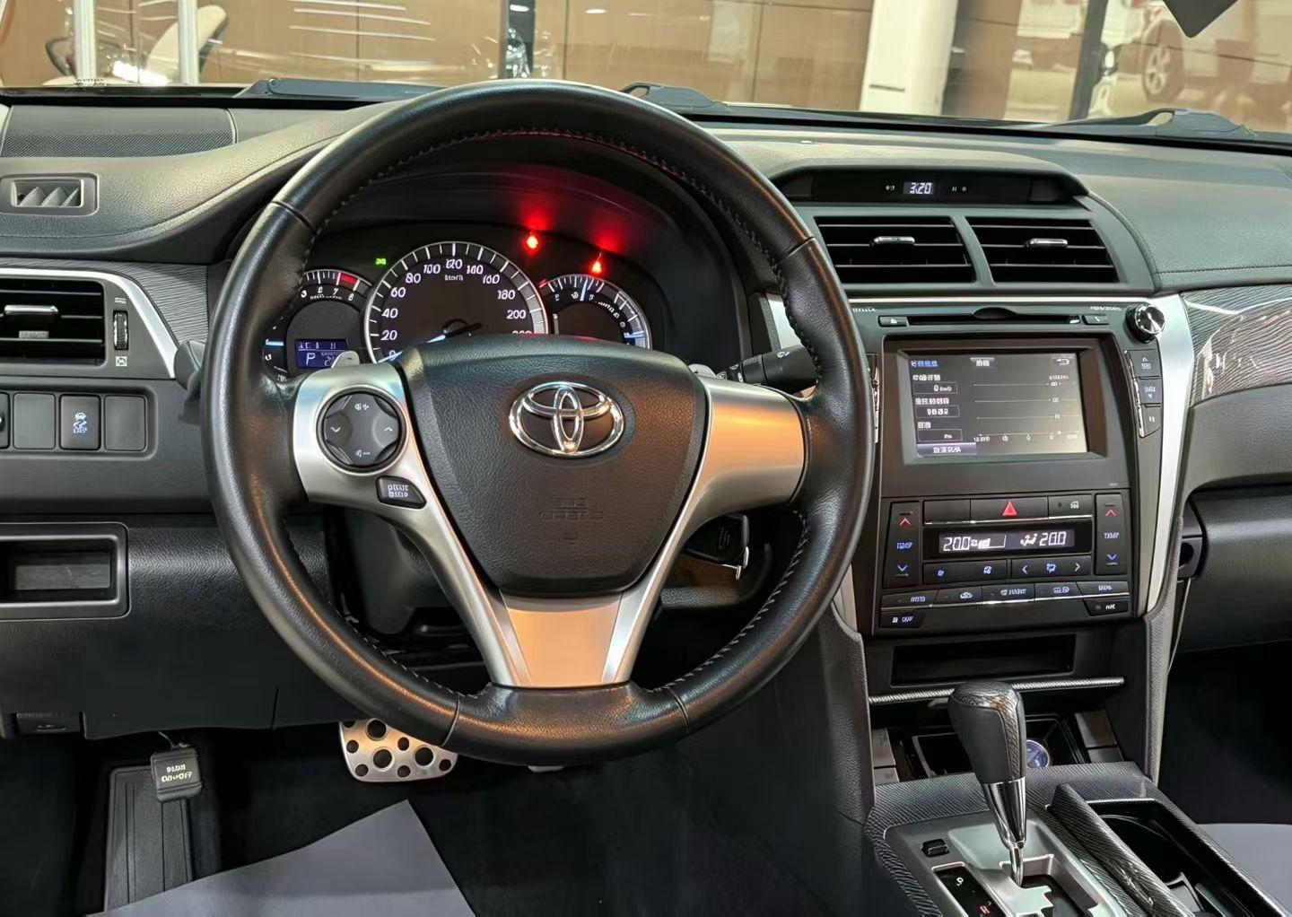 Toyota Camry 2015 thumb 5