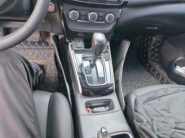 Nissan Sylphy 2019 thumb 7