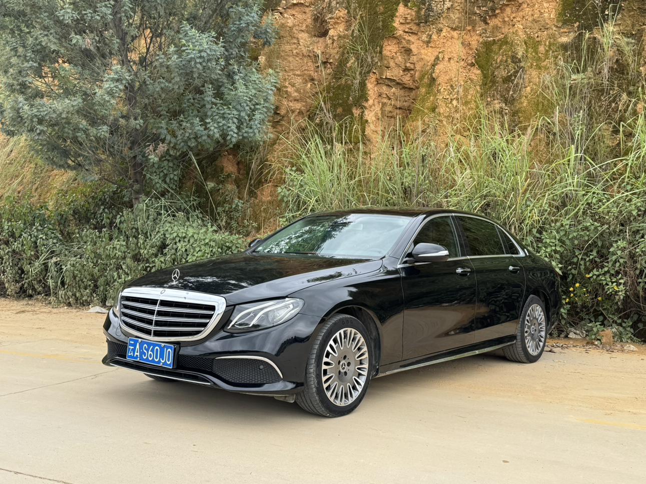 Mercedes-Benz E-Класс 2016 thumb 8