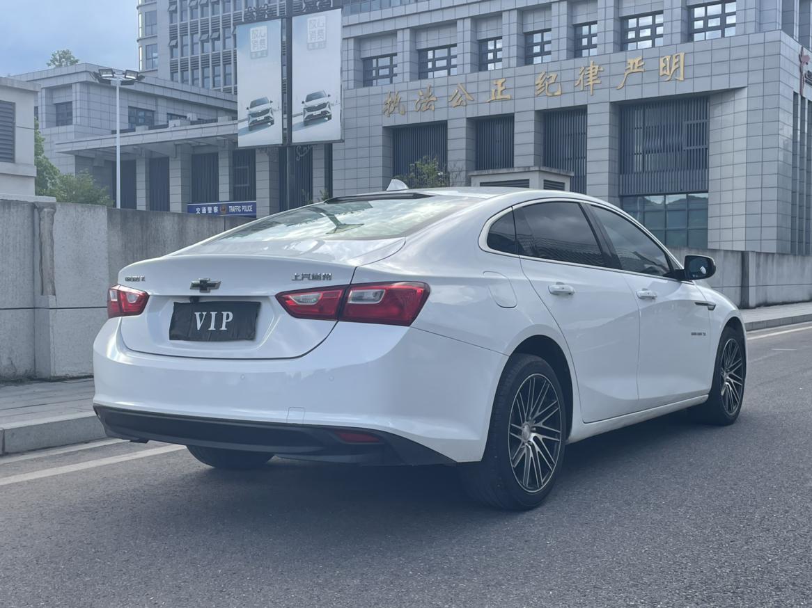 Chevrolet Malibu 2018 thumb 4