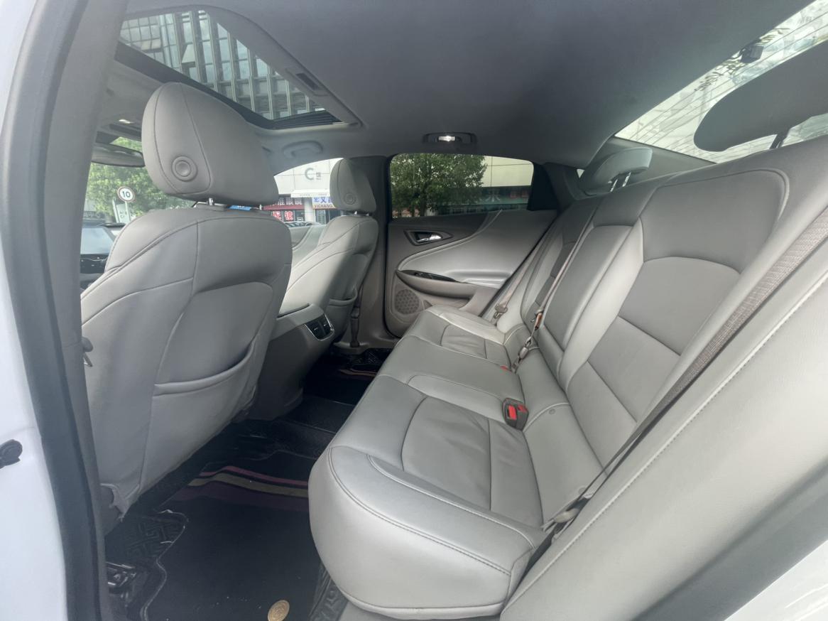 Chevrolet Malibu 2018 thumb 10