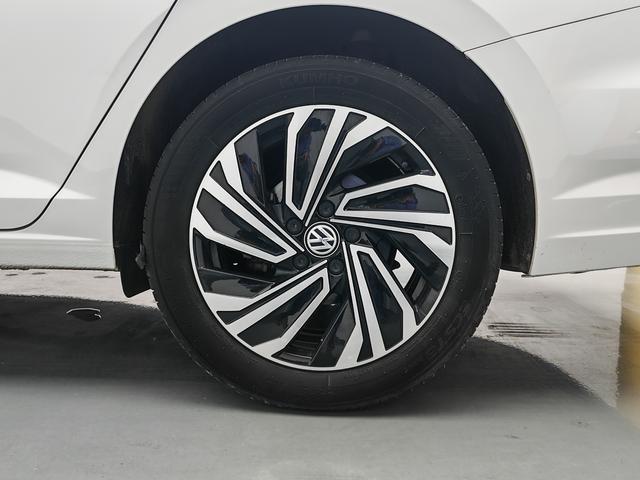 Volkswagen Sagitar 2022 thumb 7