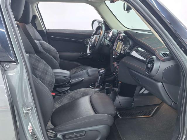 Mini Hatch 2016 thumb 6