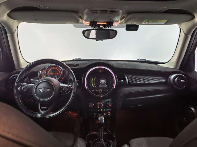 Mini Hatch 2016 thumb 7