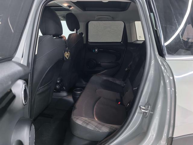 Mini Hatch 2016 thumb 12