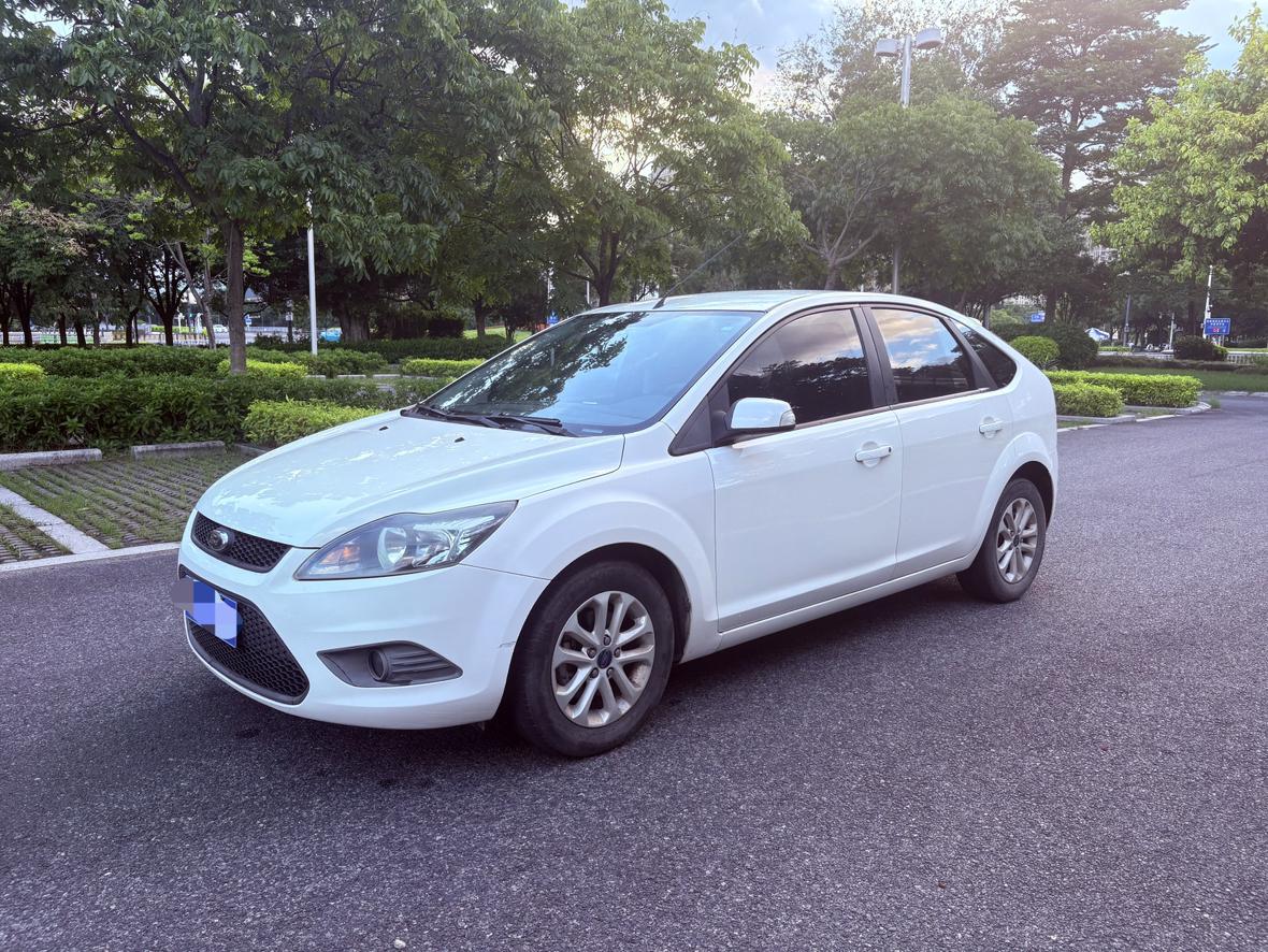 Ford Focus ST 2013 thumb 8