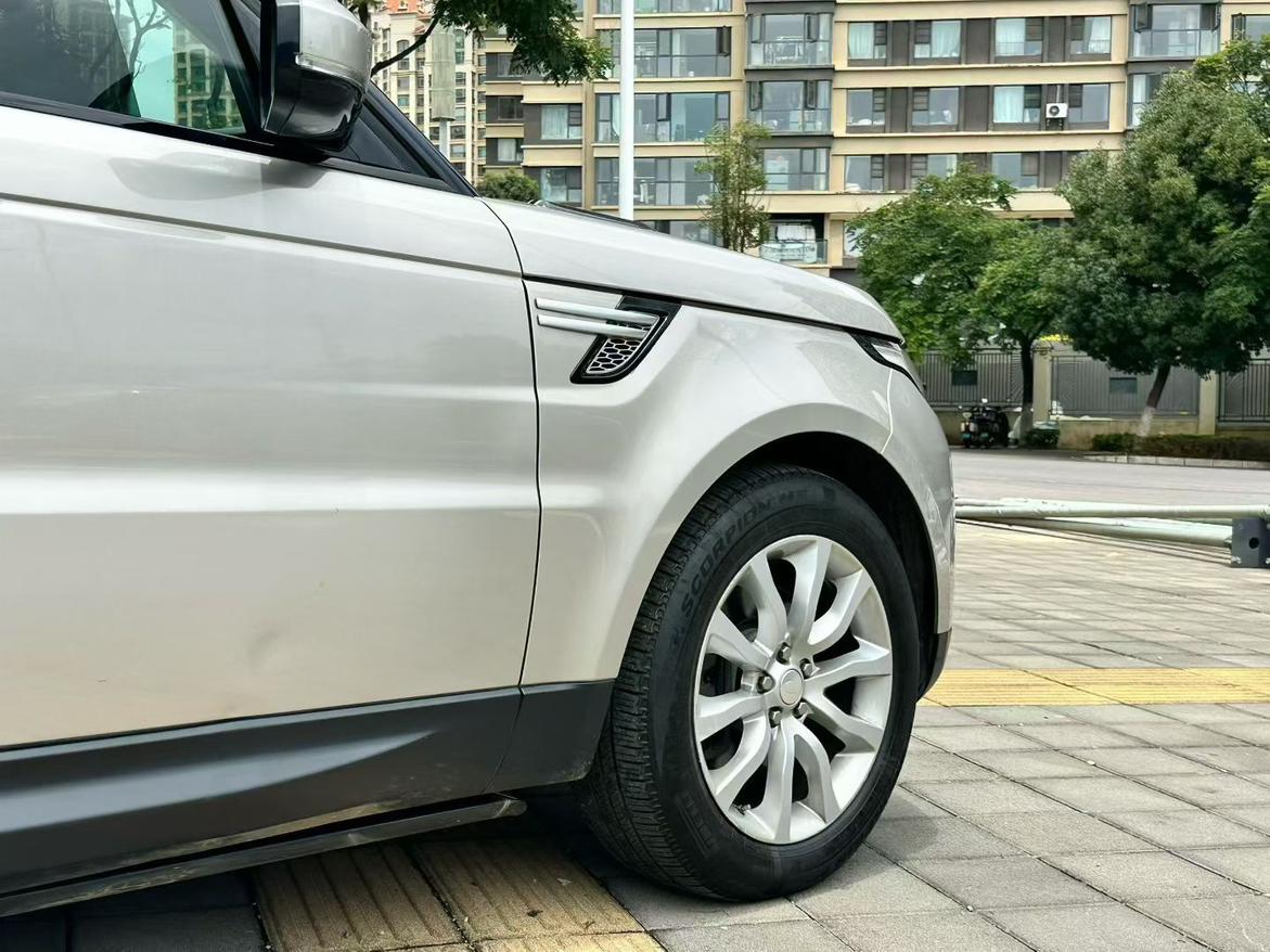 Land Rover Range Rover Sport 2015 thumb 4