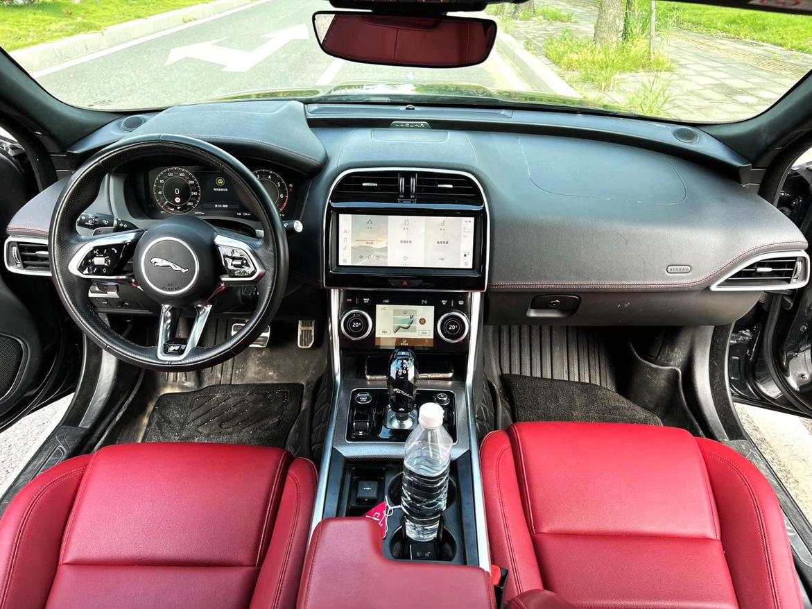 Jaguar XEL 2024 thumb 4