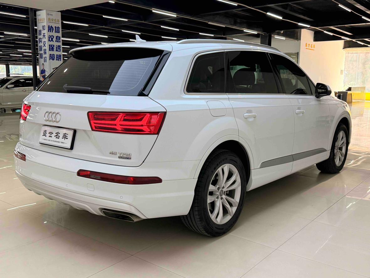 Audi Q7 2019 thumb 5