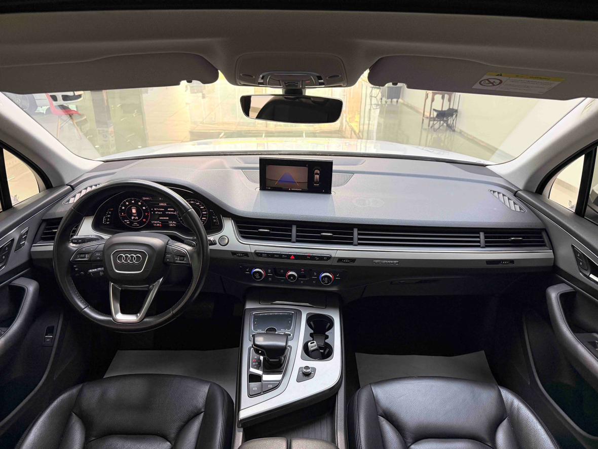 Audi Q7 2019 thumb 7
