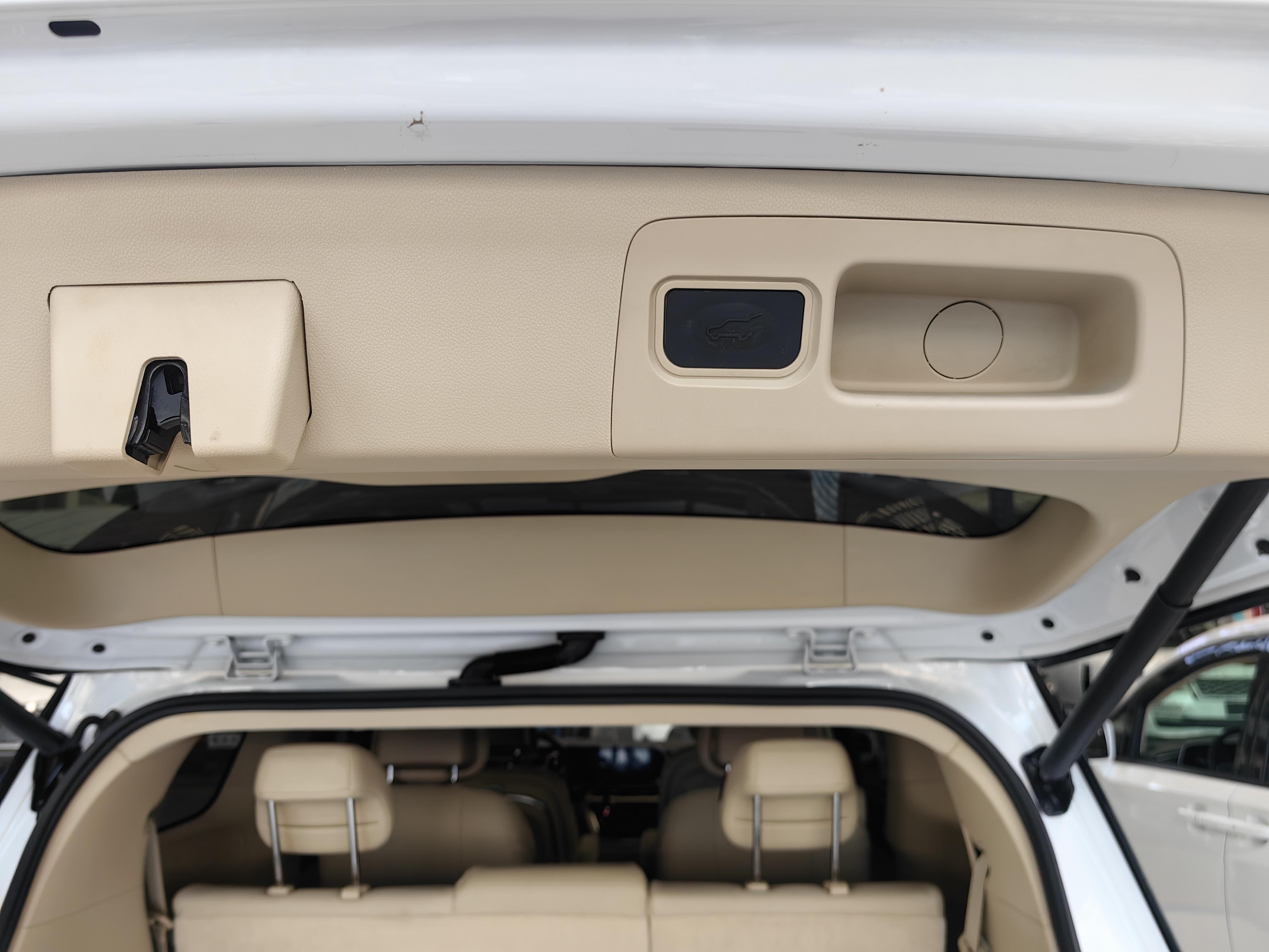 Buick GL8 2023 thumb 3