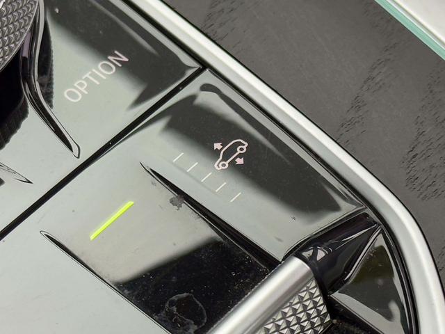 BMW X7 2021 thumb 9