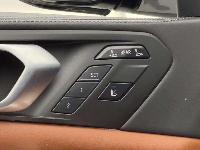 BMW X7 2021 thumb 12