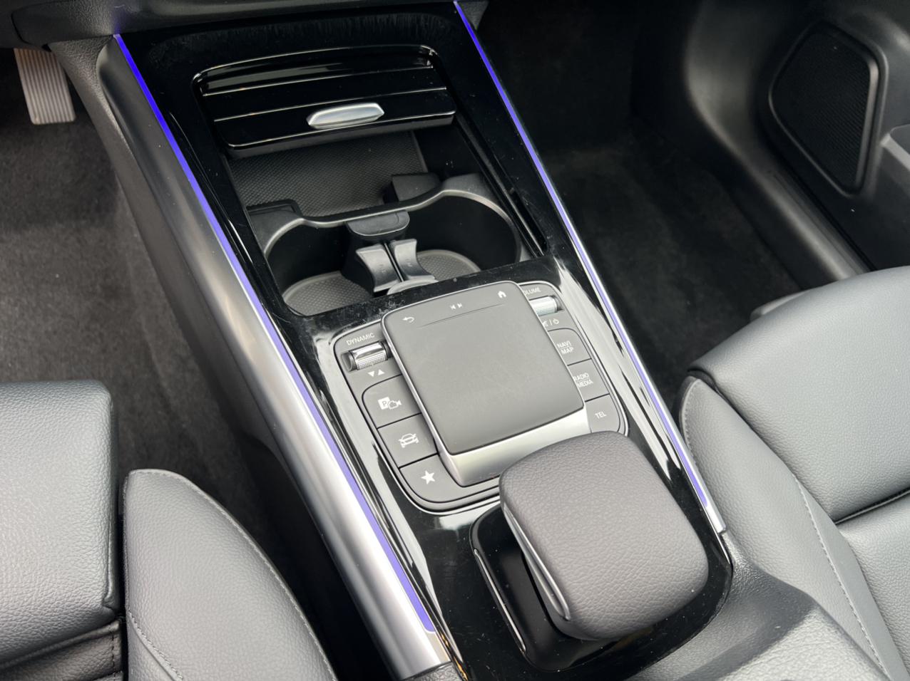 Mercedes-Benz GLA 2022 thumb 11
