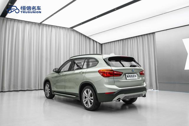 BMW X1 2018 thumb 2
