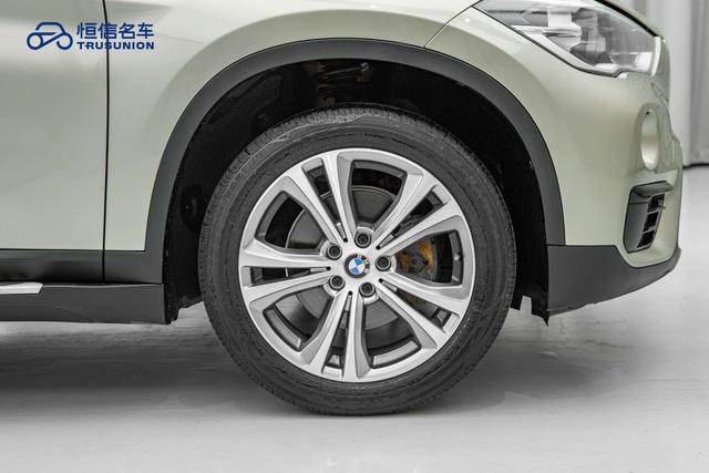 BMW X1 2018 thumb 6