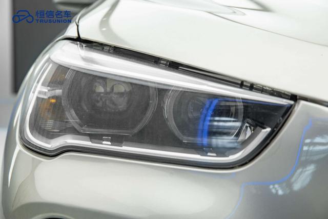 BMW X1 2018 thumb 8