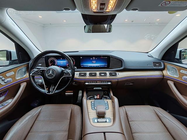 Mercedes-Benz GLS 2024 thumb 10