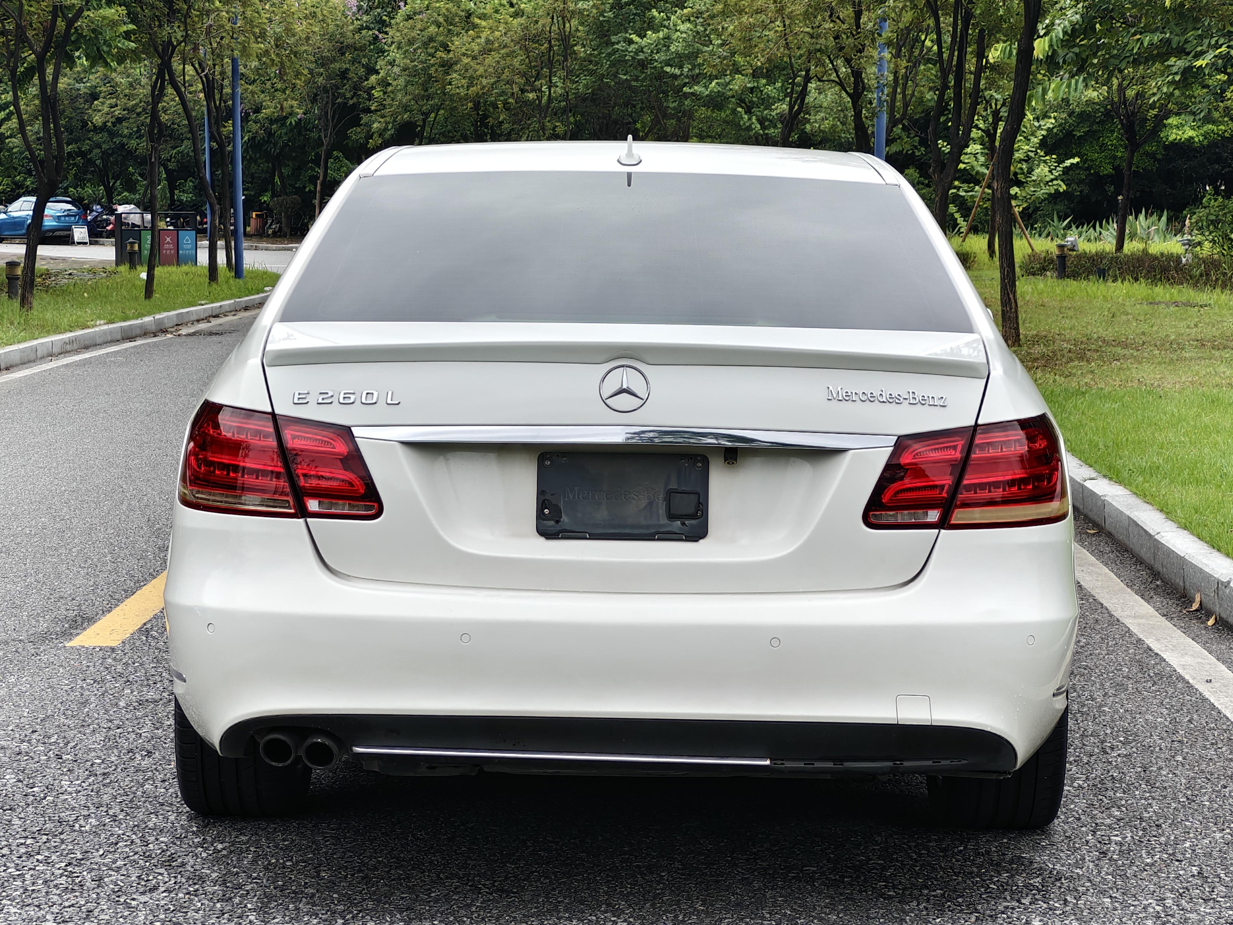 Mercedes-Benz E-Класс 2014 thumb 3