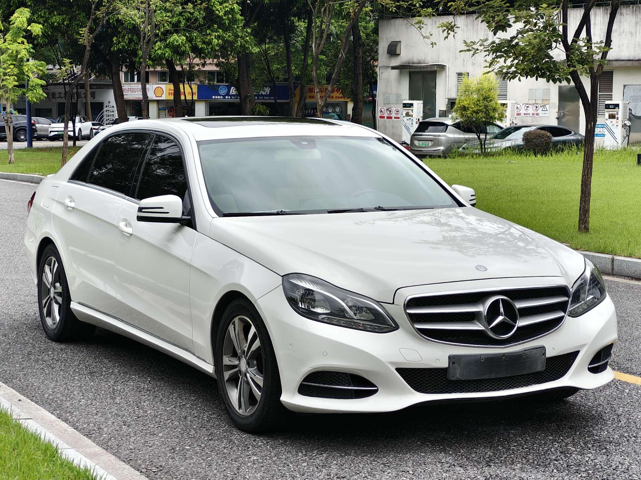 Mercedes-Benz E-Класс 2014 thumb 10
