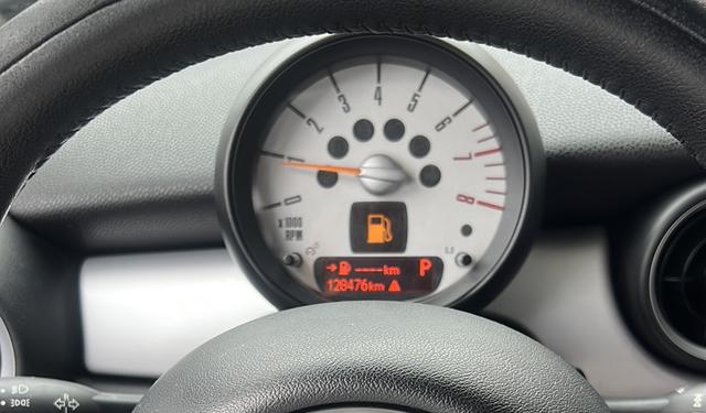 Mini Clubman 2011 thumb 11