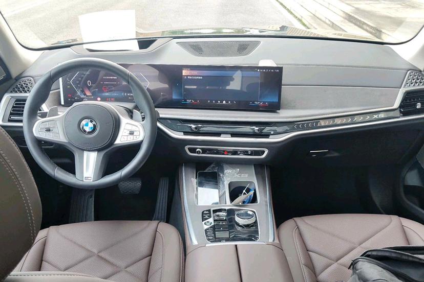 BMW X5 2023 thumb 8