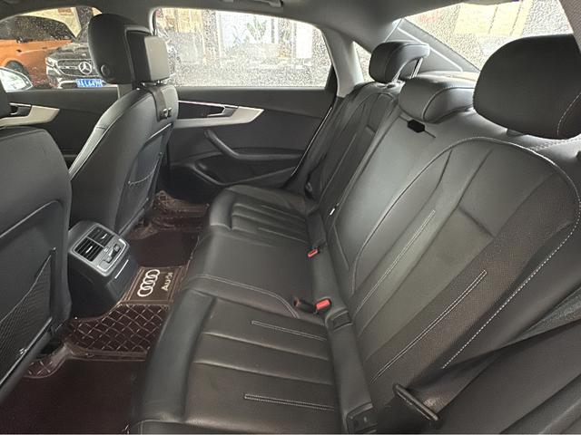 Audi A4 2020 thumb 10