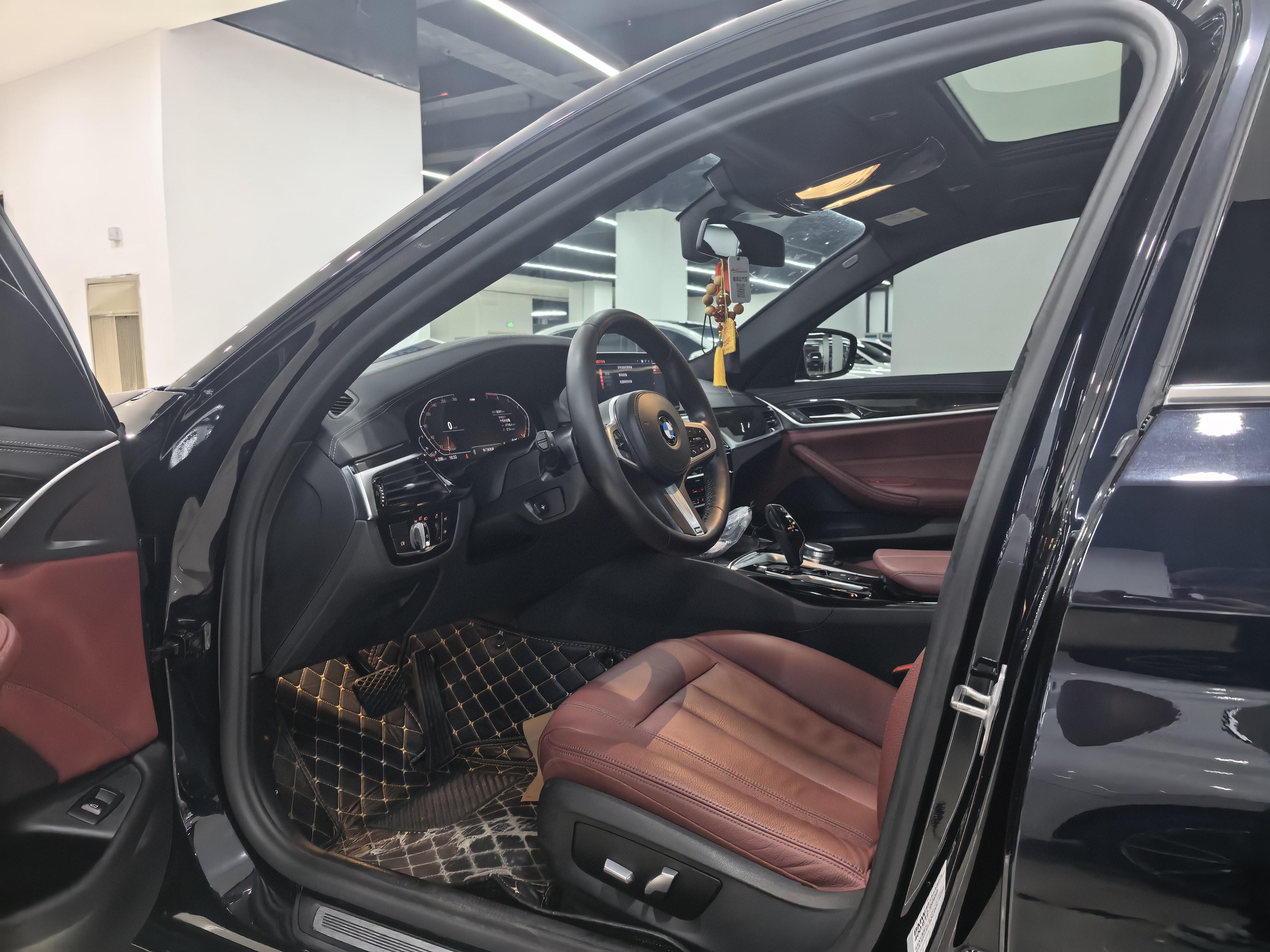 BMW 5 серии 2020 thumb 7