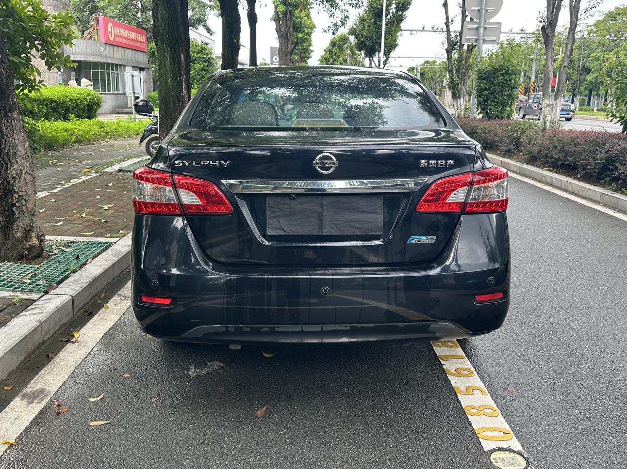 Nissan Sylphy 2014 thumb 12