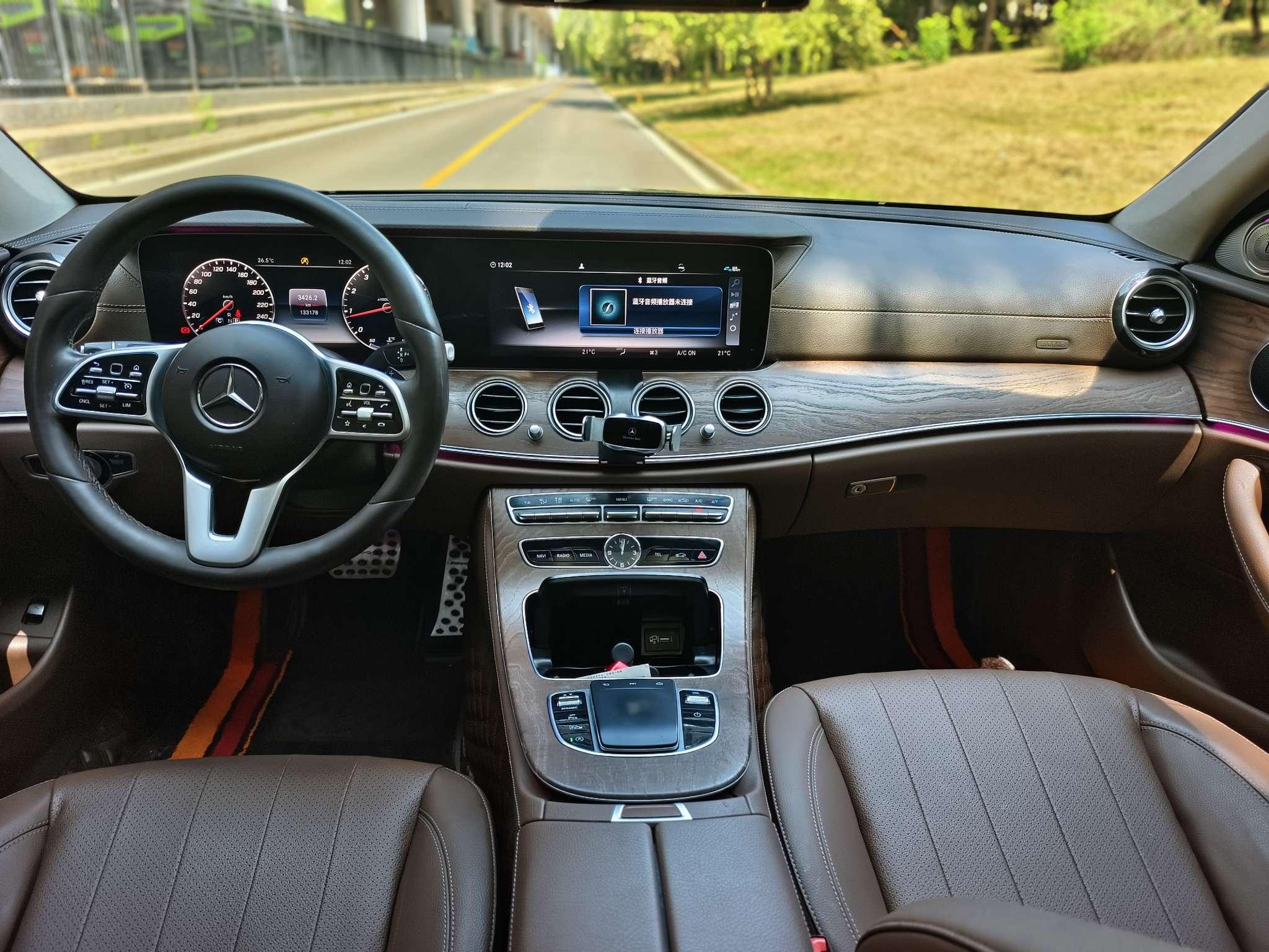 Mercedes-Benz E-Класс 2019 thumb 4