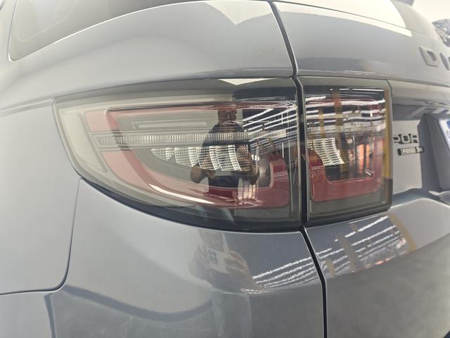 Land Rover Discovery Sport 2020 thumb 11