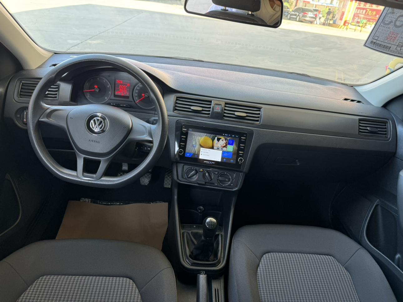 Volkswagen Santana 2021 thumb 7