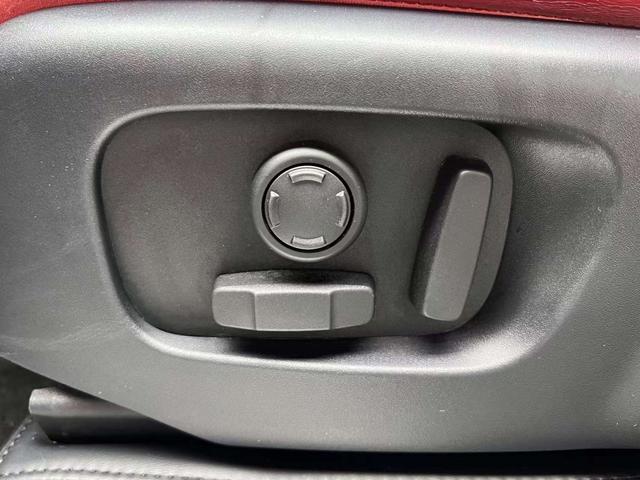 Land Rover Range Rover Sport 2020 thumb 3